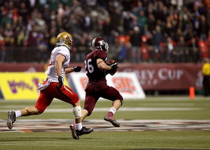 蓝鲸体育app官方下载-76人球星恩比德当选本赛季最佳防守球员  第1张